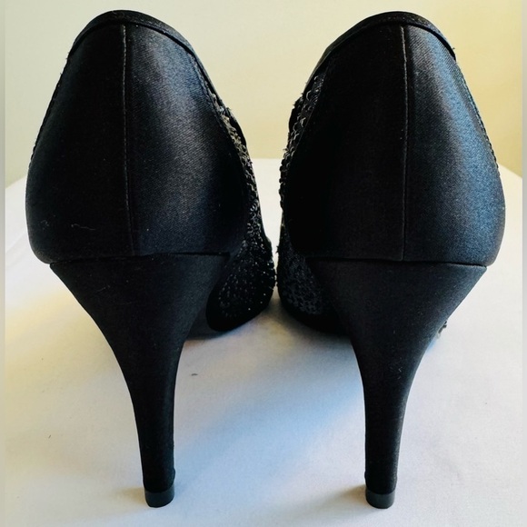 Adrianna Papell Women’s Black Mesh Beaded Peep Toe Heels Size 7M - Picture 5 of 7